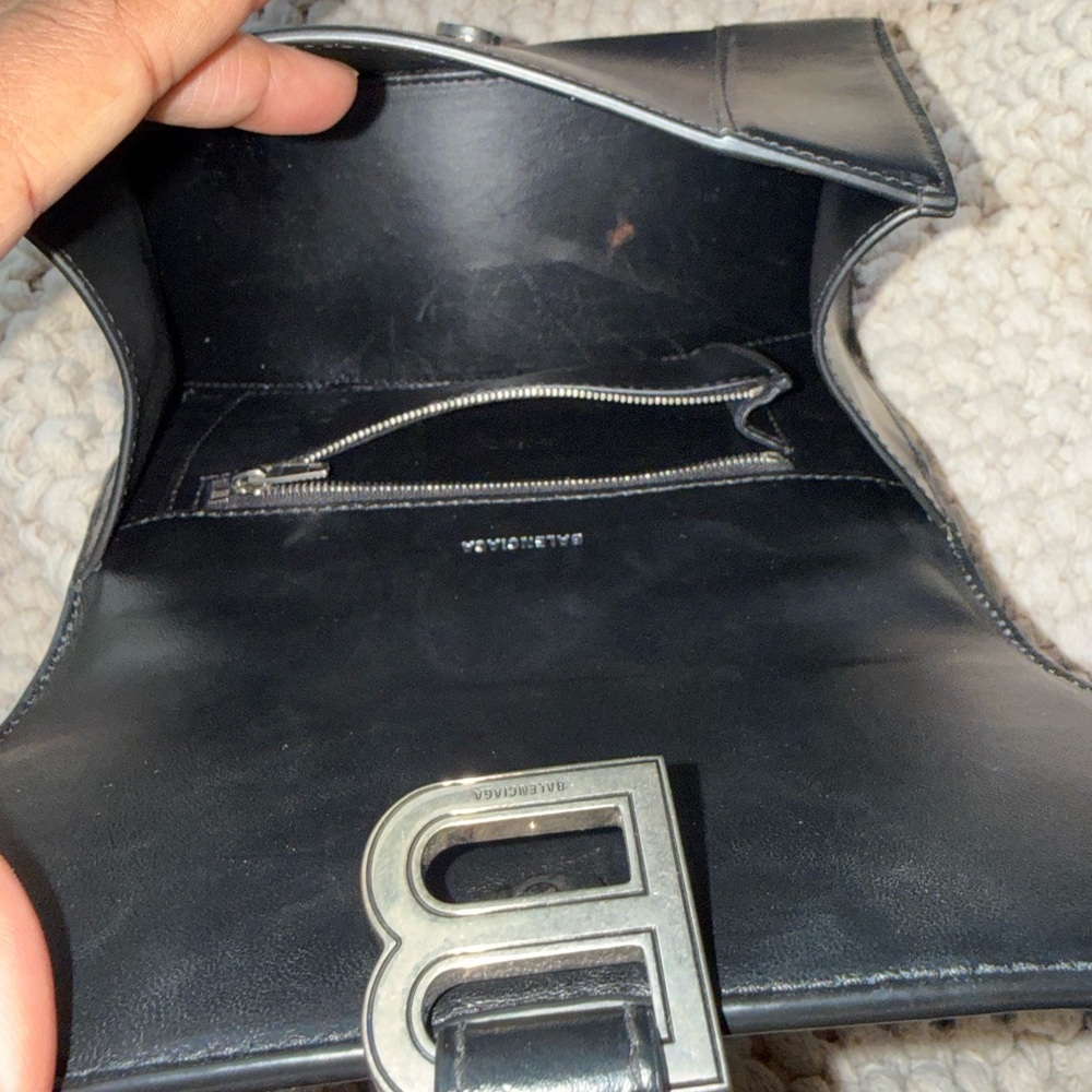 Authentic Balenciaga Black Leather Mini Top-Handle Bag with Pink Graffiti Logo - Picture 4 of 4
